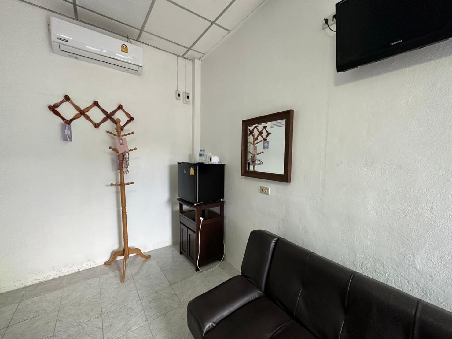 The Naiyanghouse Hotel Nai Yang Exterior photo